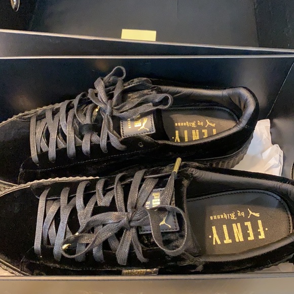 Fenty Puma Black Velvet Sneakers | Size 11 - Picture 2 of 3